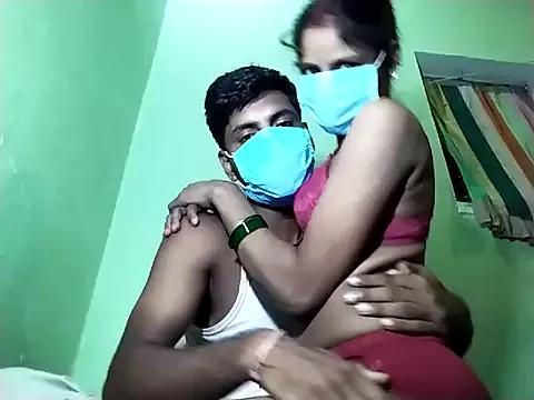 AapkiSonaa from StripChat