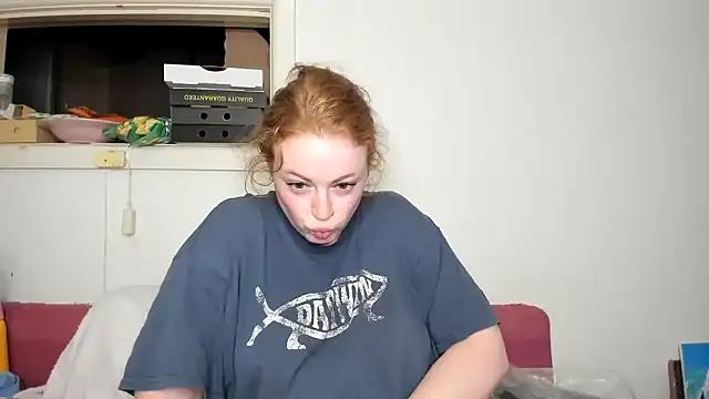 aaprill from StripChat