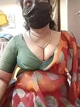 aarthika from StripChat