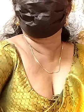 aarthika from StripChat