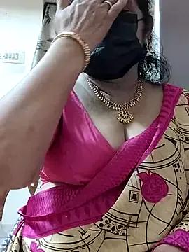 aarthika from StripChat