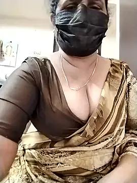 aarthika from StripChat