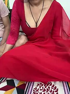 AASHI66 from StripChat