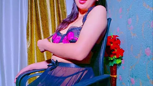 Aashika-Kaur from StripChat