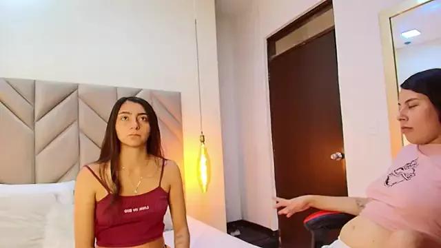 AbbieAndChloe from StripChat is Freechat