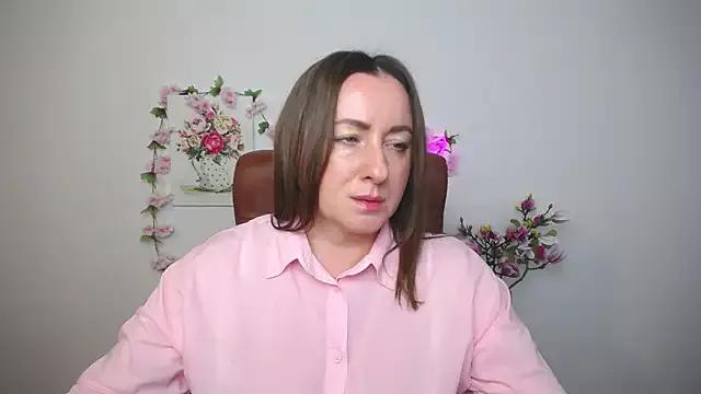 Dirty chat webcam: explore liveshows with versed models, from laying bare to fetishes, in a variety of sexy free adult webcams.