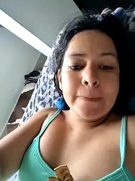 Abbyjoness21 from StripChat