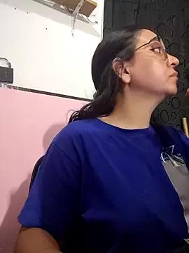 Abbyjoness21 from StripChat