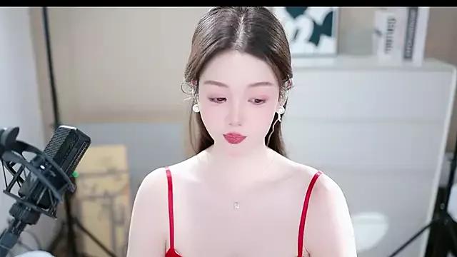 abbyli12 from StripChat