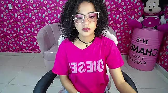 Abbyrose_a from StripChat