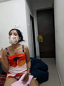 AceroseEmilyAmoDiva from StripChat is Freechat