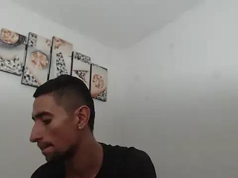 ADAM-HOTT from StripChat