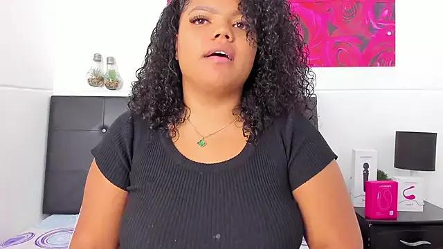 Adams_Cloe from StripChat