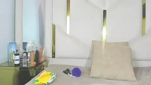 Adara__89 from StripChat