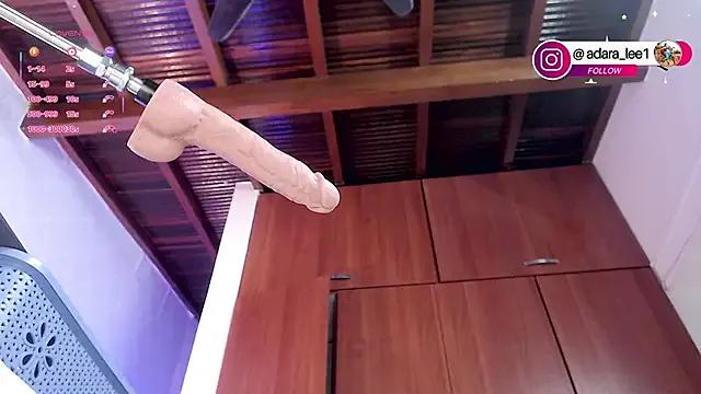 adara_le from StripChat