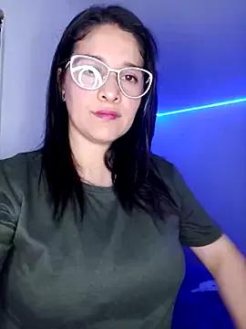 Adara_Sexxx webcams show profile image 