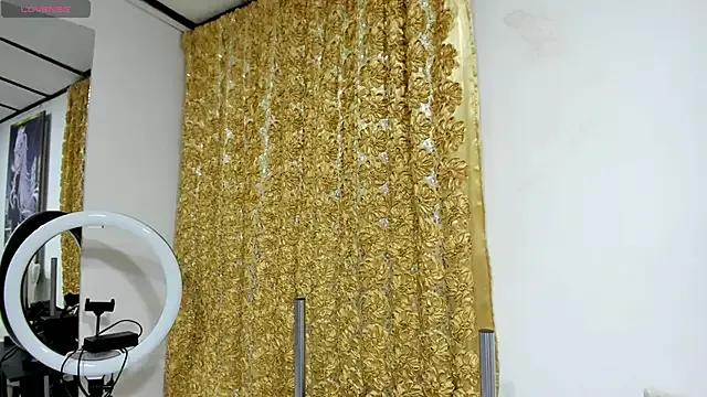 adara_sweet20 from StripChat