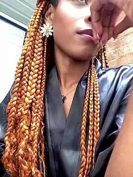 adaraSmiith from StripChat