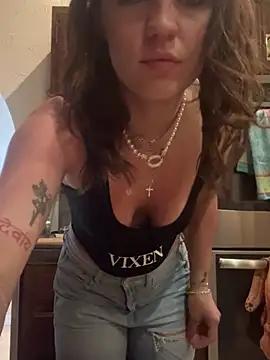 addictedtoari from StripChat