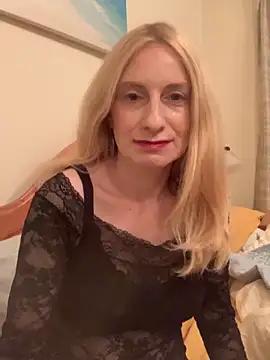 Addictive-Sophie33 from StripChat