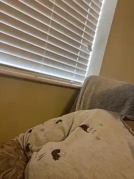 AddictiveRose_25 from StripChat