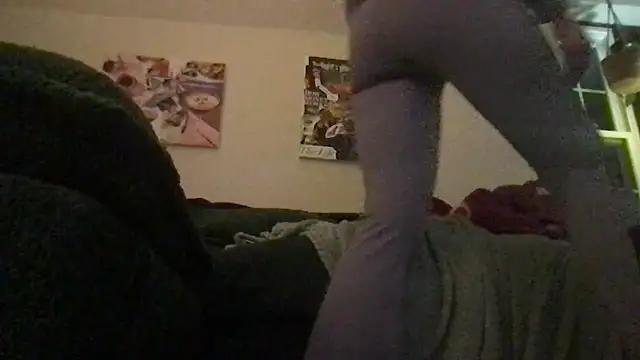addiebby33 from StripChat