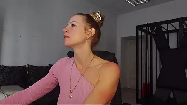 Addison_Blackk from StripChat