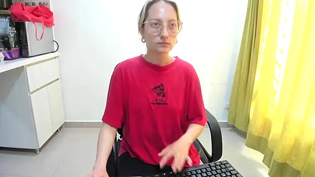 Dirty chat webcam: explore liveshows with versed models, from laying bare to fetishes, in a variety of sexy free adult webcams.