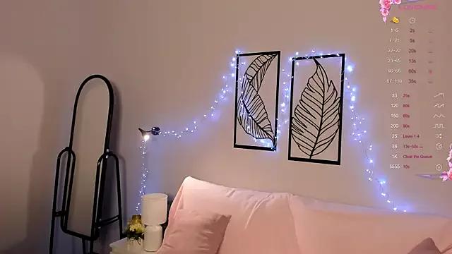 AdeleSilver from StripChat is Freechat