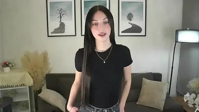 AdellaMacht from StripChat is Freechat