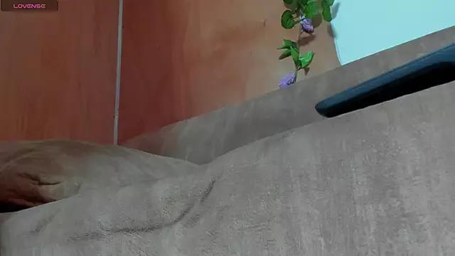 adhara_hotter from StripChat