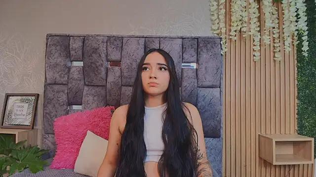 adhara_paiton from StripChat