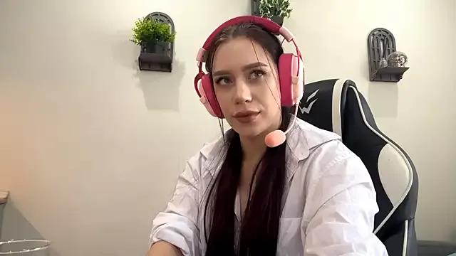 AdrianaRudin from StripChat is Freechat