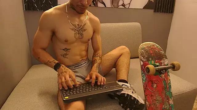 Aethon_noir webcams show profile image 