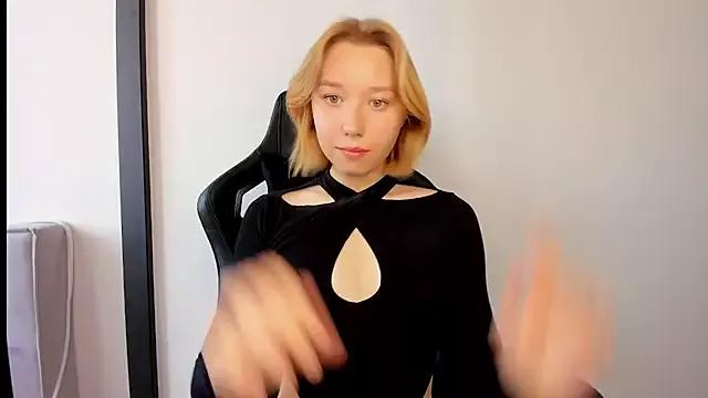 Agatha_May from StripChat