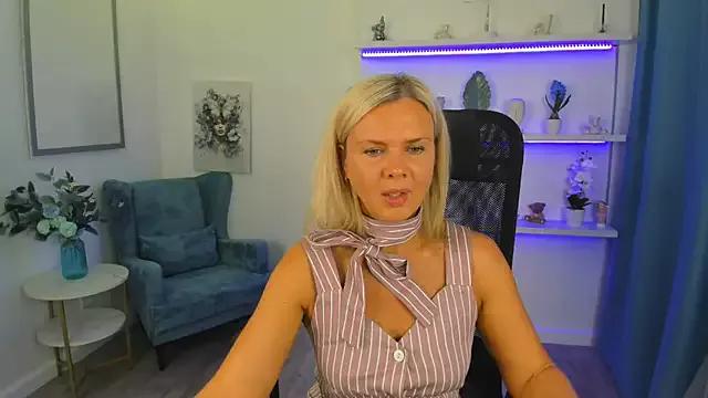 AgathaKlouin from StripChat