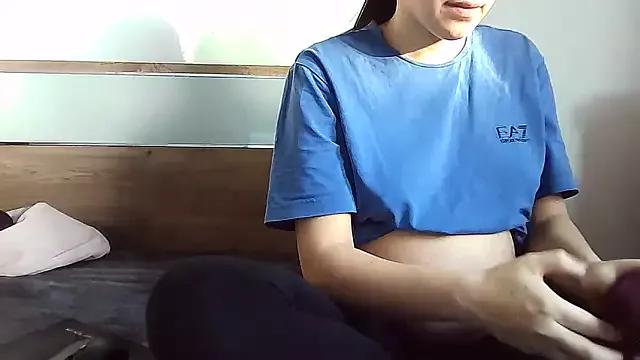 Ahotkittyxxx from StripChat is Freechat