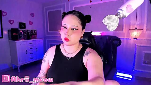 Dirty chat webcam: explore liveshows with versed models, from laying bare to fetishes, in a variety of sexy free adult webcams.