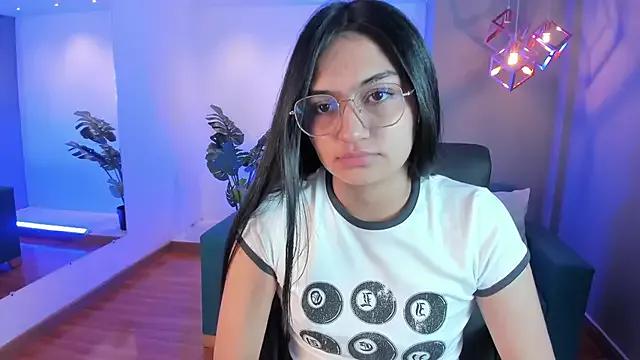 AidaJones from StripChat