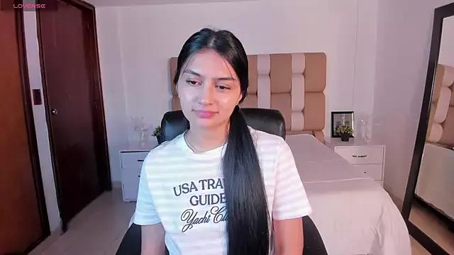 AidaJones from StripChat is Freechat