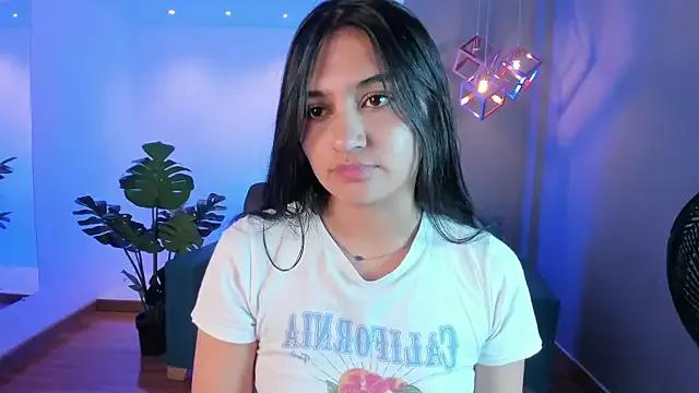 AidaJones from StripChat is Freechat