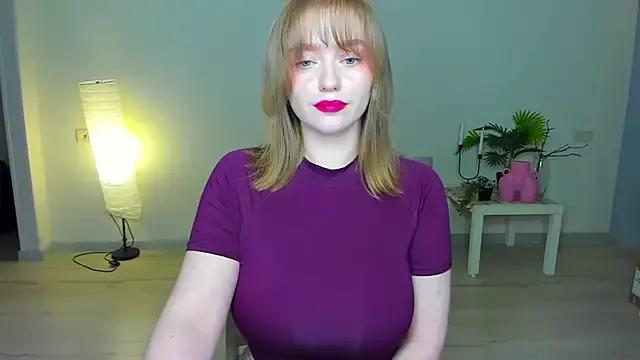 AidaPerry from StripChat