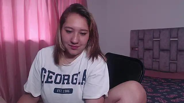 Aiimee_hills from StripChat
