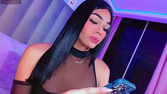 AiishaRose from StripChat