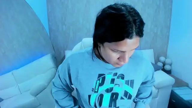 aila_7 from StripChat