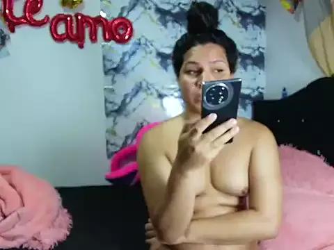 aila_love from StripChat