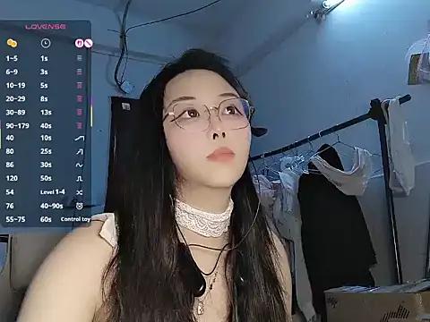 aimi-bb from StripChat
