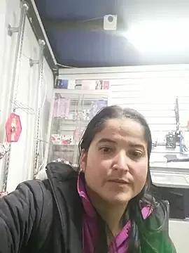 Ainaraazul from StripChat