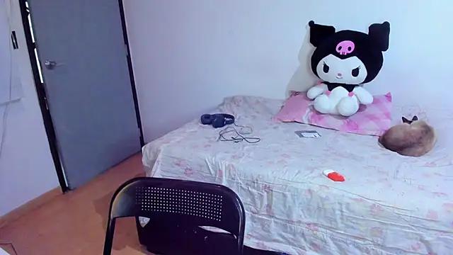 Akane-Mou from StripChat