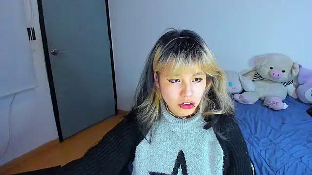 Akane-Mou from StripChat
